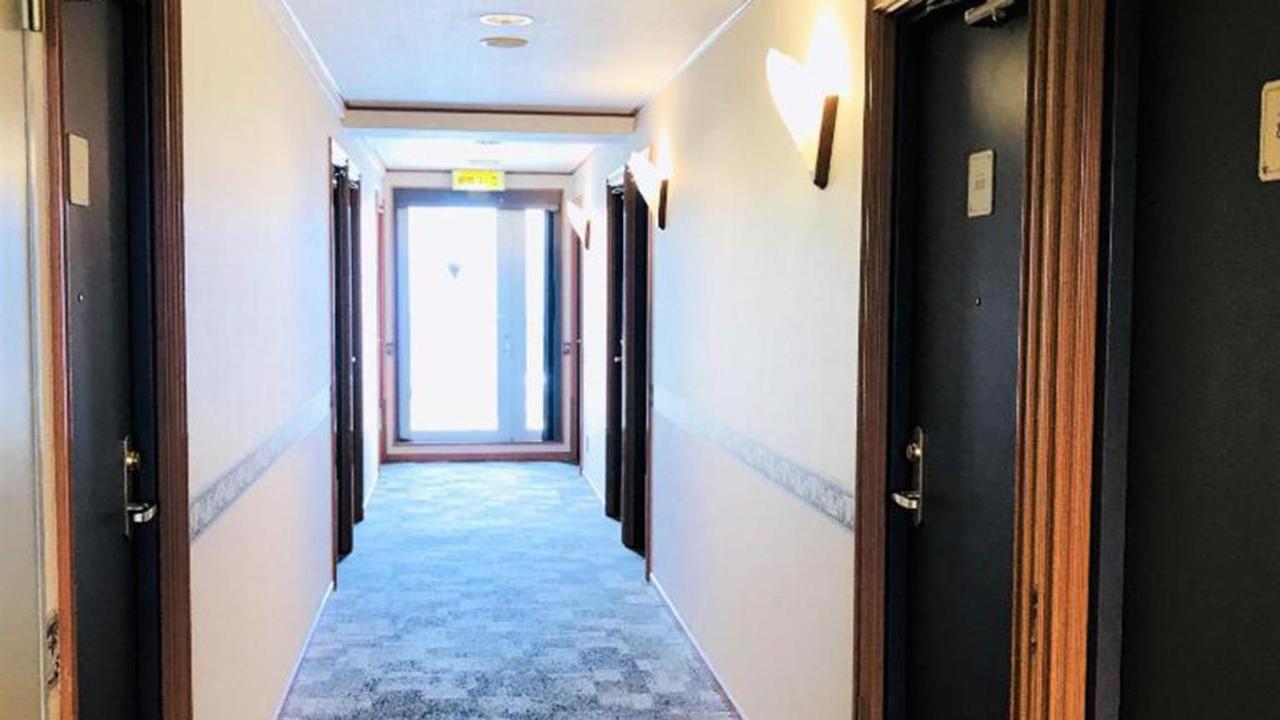 Toyoko Inn Okinawa Naha Kokusai-dori Miebashi-eki Bagian luar foto