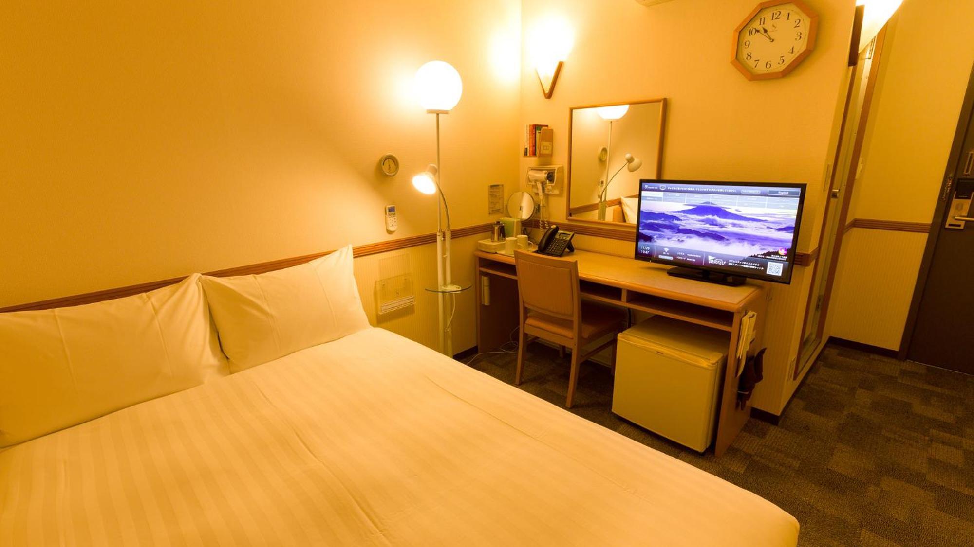 Toyoko Inn Okinawa Naha Kokusai-dori Miebashi-eki Ruang foto